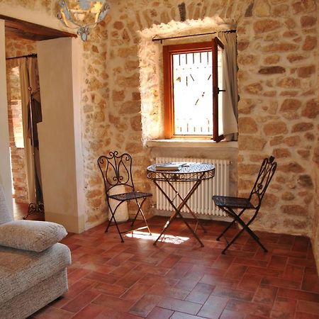 B&B Milleunapietra Romantic Guest House Ausonia Eksteriør bilde