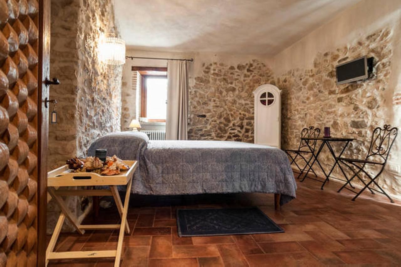 B&B Milleunapietra Romantic Guest House Ausonia Eksteriør bilde