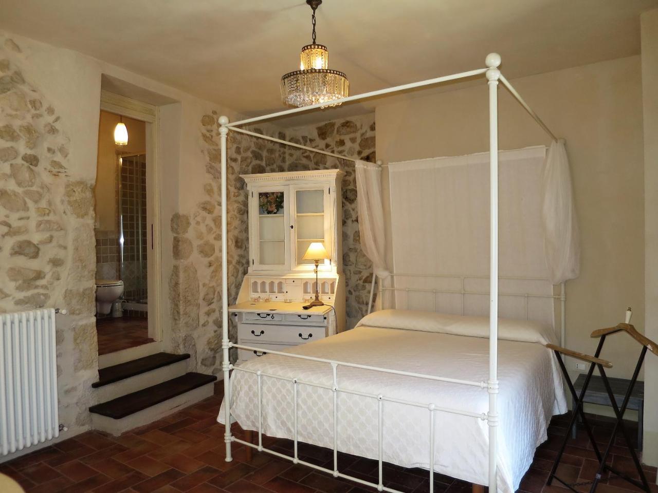 B&B Milleunapietra Romantic Guest House Ausonia Eksteriør bilde